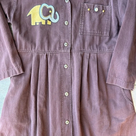 Vintage Brown Elephant Embossed Pattern Button Down Pleated Dress Made in Canada - Picture 8 of 16